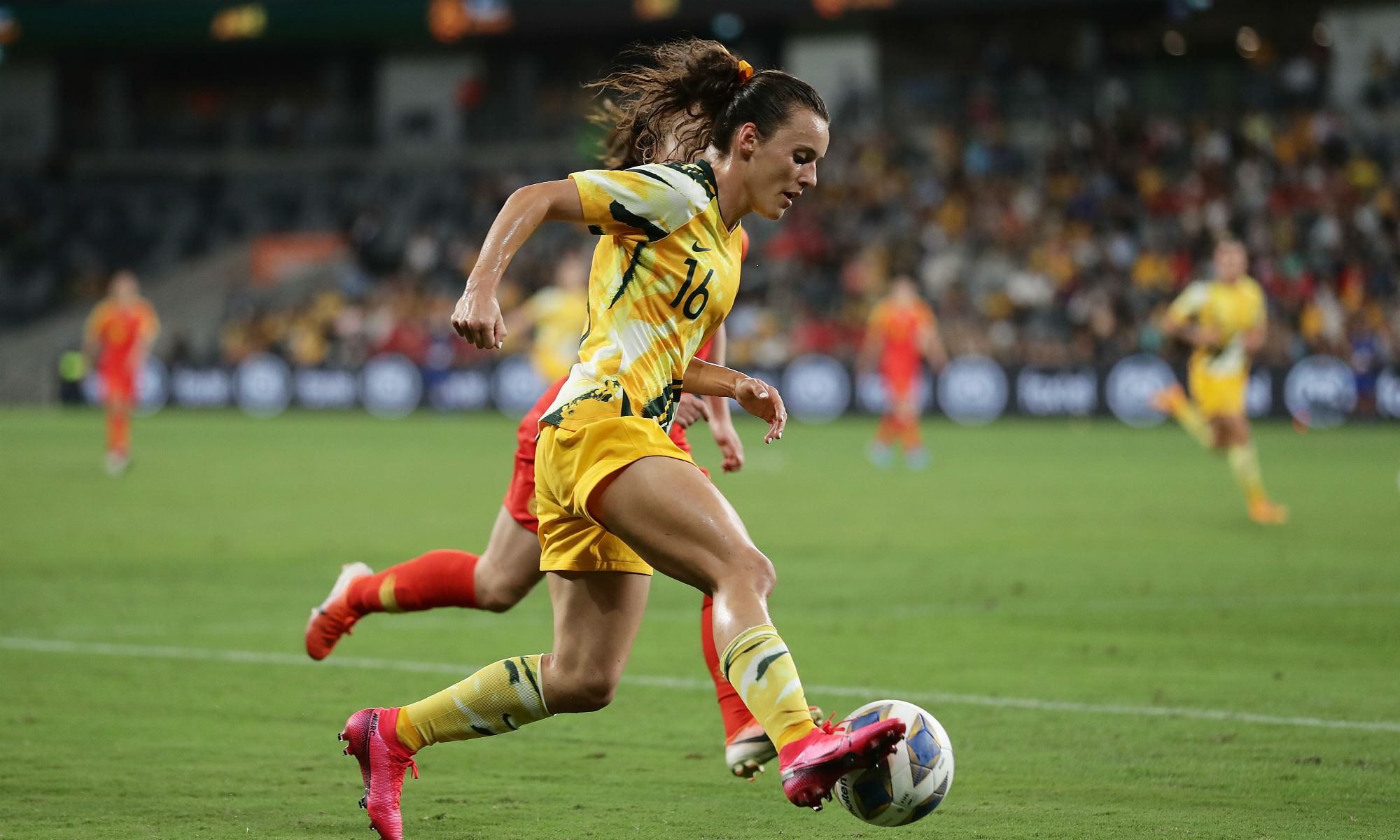 Hayley Raso joins Manchester City | Matildas