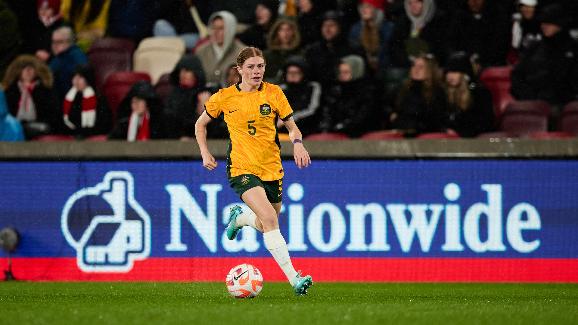 Cortnee Vine during Australia's game against England in London. (Photo: Rachel Bach/By The White Line)