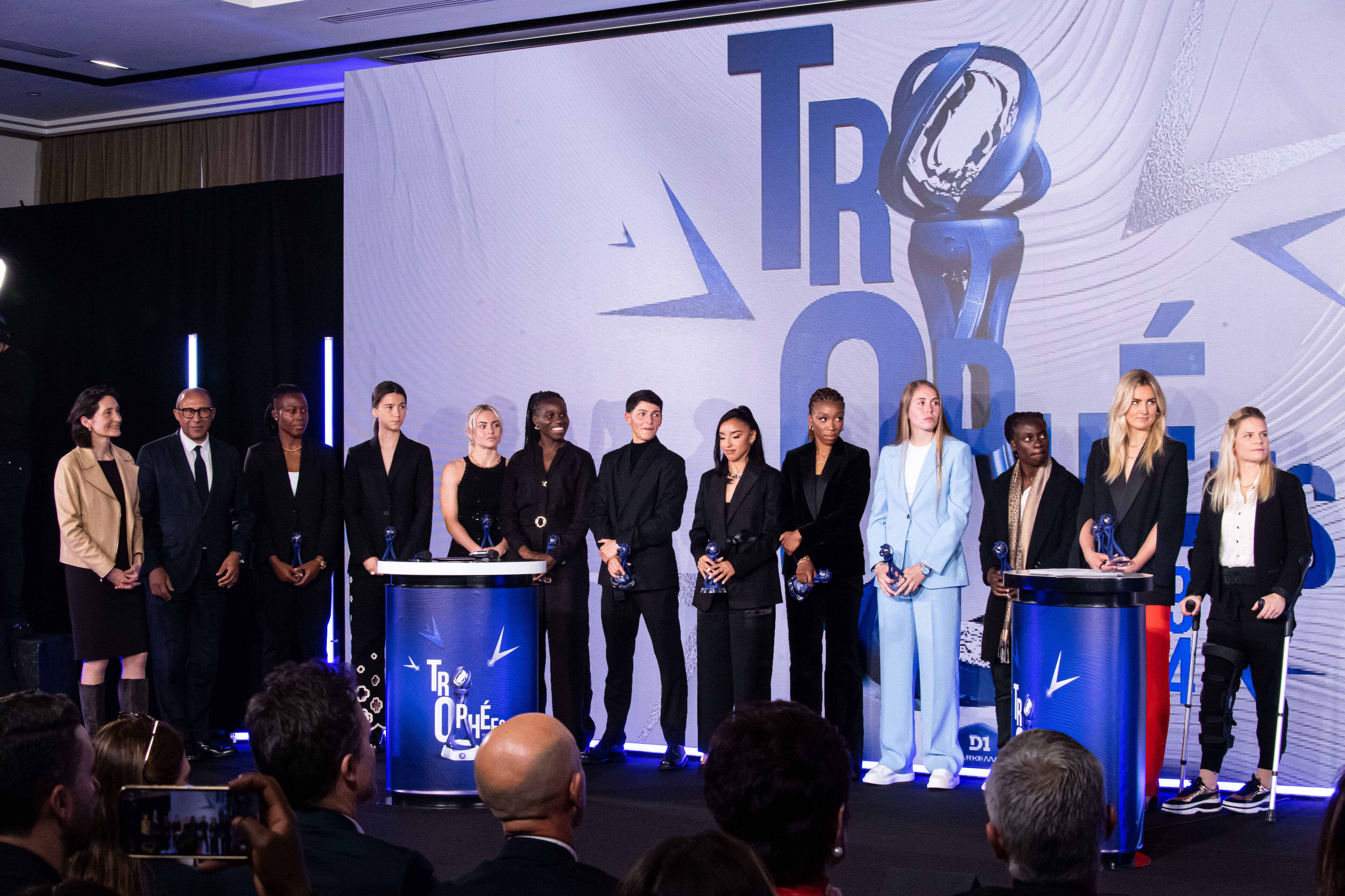The 2023/24 Division 1 Féminine Team of the Season. (Photo: Baptiste Autissier/PanoramiC via Imago)