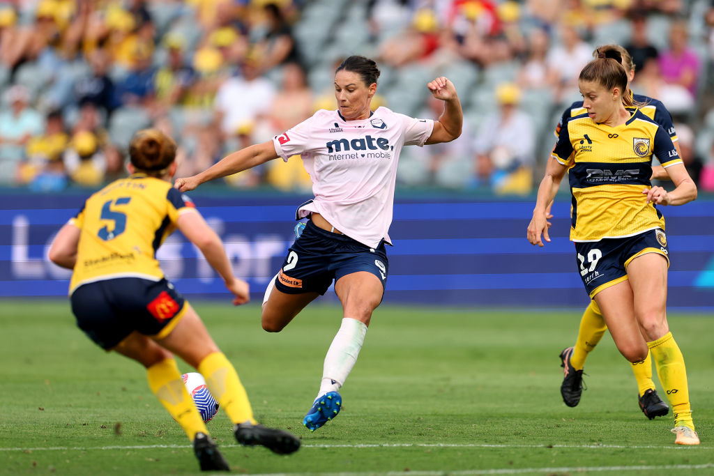 GOSFORD, AUSTRALIA - FEBRUARY 10: Emily Gielnik of Melbourne scores a goal during the A-League Women round 16 match between Central Coast Mariners and Melbourne Victory at Industree Group Stadium, on February 10, 2024, in Gosford, Australia. (Photo by Mark Kolbe/Getty Images)