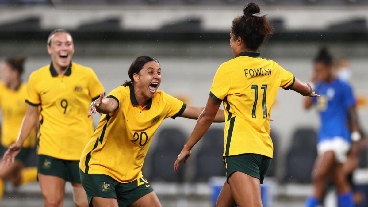 Sam Kerr and Mary Fowler receive top honours at the PFA Awards