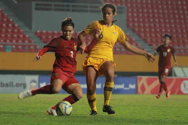 Mary Fowler in action for the Westfield Young Matildas against Thailand in the AFF Women's Championship final