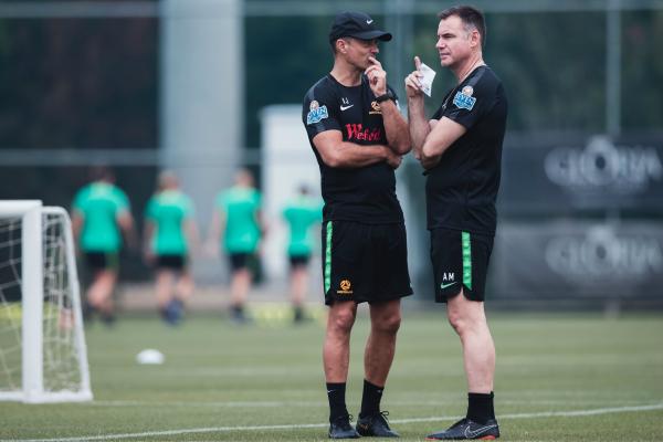 Ante Milicic talks tactics with assistant coach Ivan Jolic