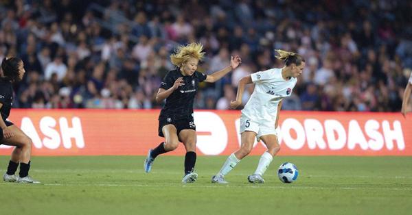 Matildas Abroad Preview: Kansas extend their unbeaten run to six games; while Wave hold on to top spot. 