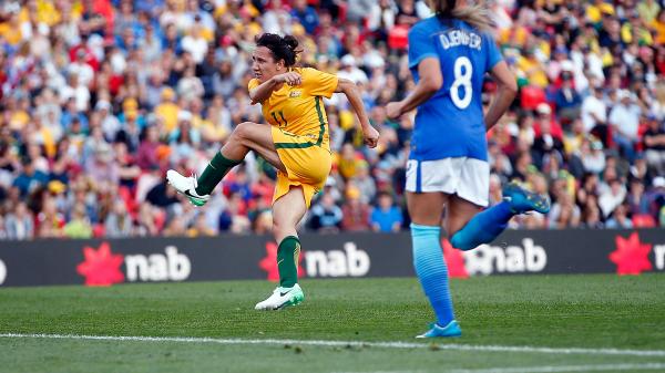 Lisa De Vanna produced a stunning strike to open the scoring against Brazil.